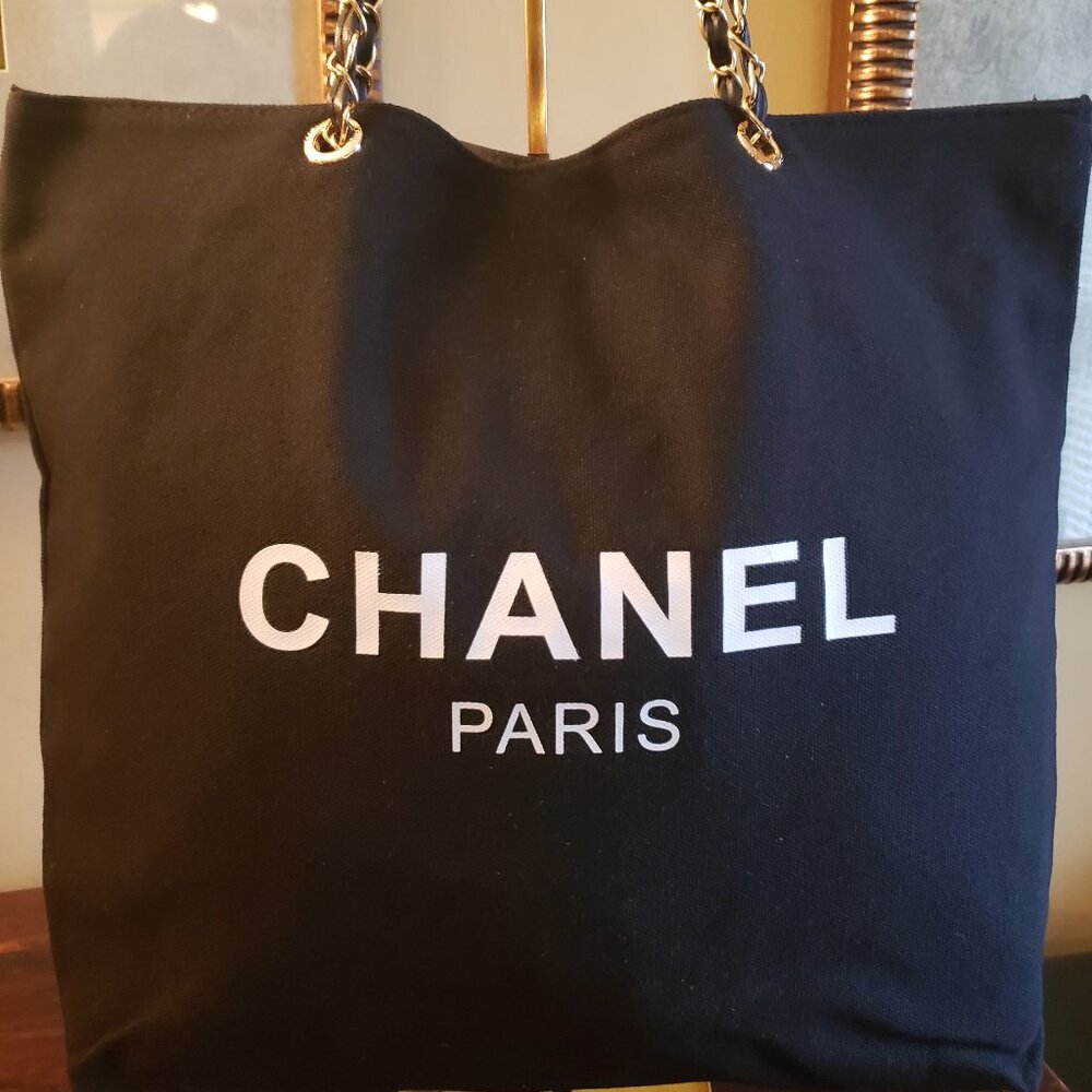 New CC Novelty Black Tote with Gold Chain - Picture 8 of 9